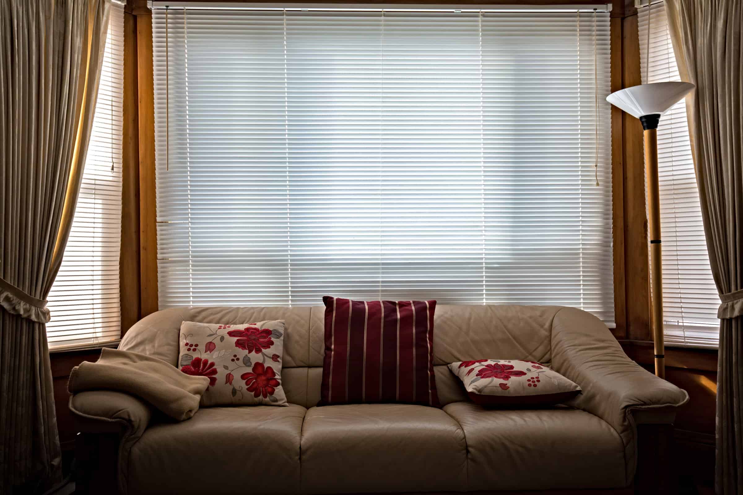 sofa-large-window-jpg1572070339.jpg